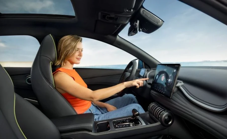 BYD Atto 3: The Ultimate Electric Family SUV? Review & Specs